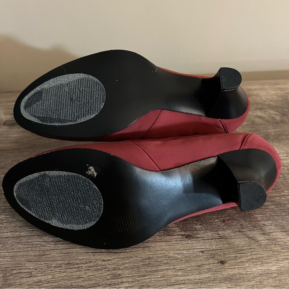 AJ Valenci Reddish Ankle Booties Shoes 2” Heels Women’s Size 7 W - Picture 10 of 11